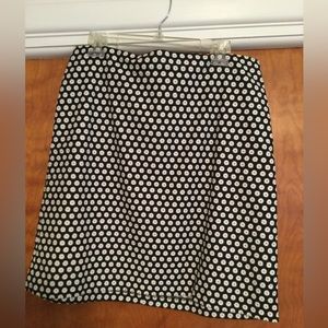 Ann Taylor Factory womens lined skirt size 12 black & white